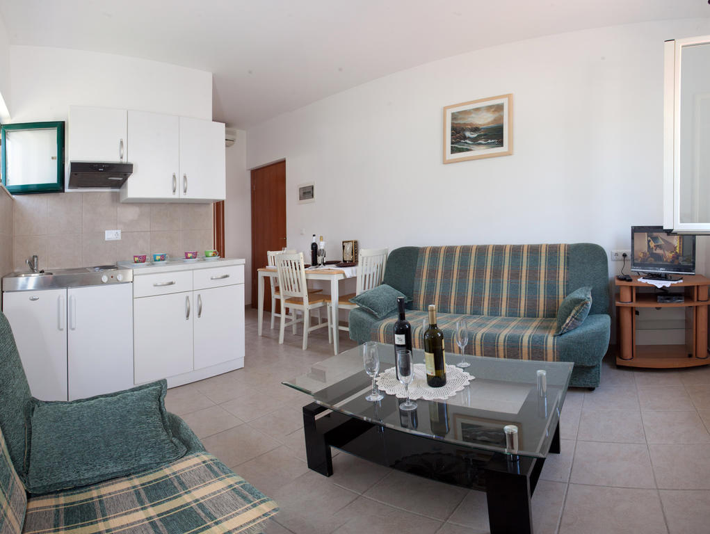 Yacht Beach Apartments Kaštela Pokój zdjęcie
