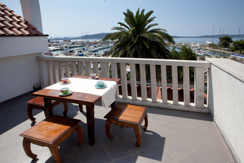 Yacht Beach Apartments Kaštela Zewnętrze zdjęcie
